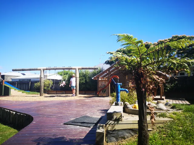 Te Kohanga Manaaki - Petone Playscape