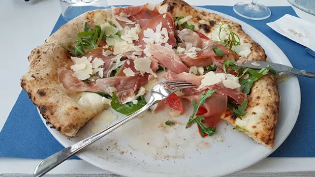 La Risacca Pizza e Cucina Sul Mare