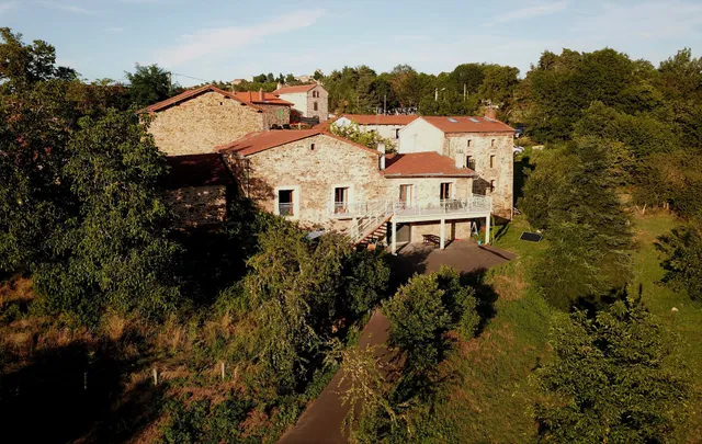 Éco-hébergement Le Vallon d'Armandine