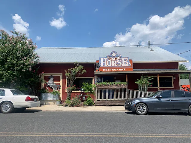 Hungry Horse Restaurant and Catering
