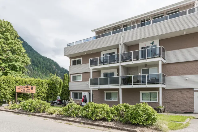 Harrison On the Lake