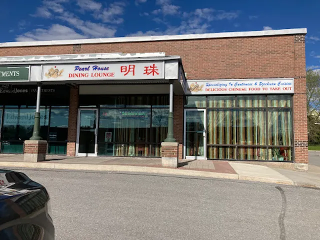 Pearl House Dining Lounge