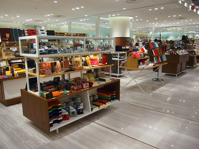 Smith Shibuya Hikarie ShinQs