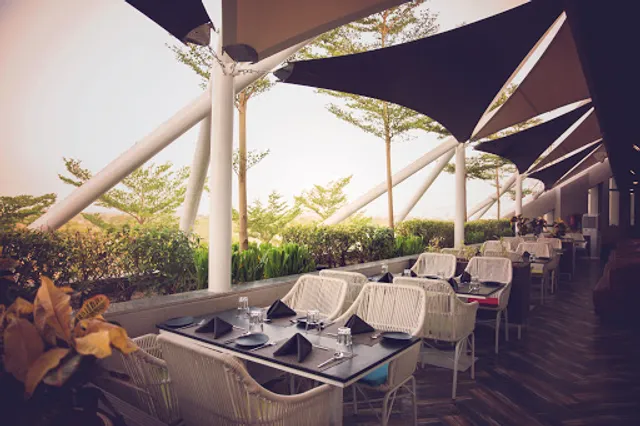 Temptt restro and cafe