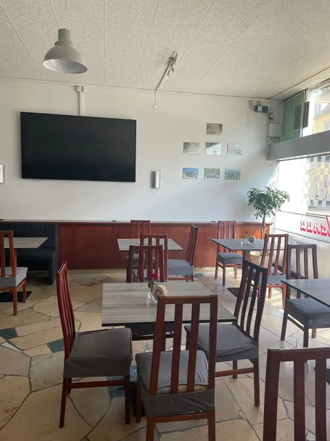 Manuu, Ulmer Straße 150, 86156 Augsburg