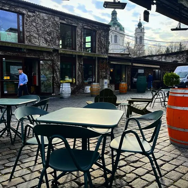 Mielżyński Wines Spirits Specialties