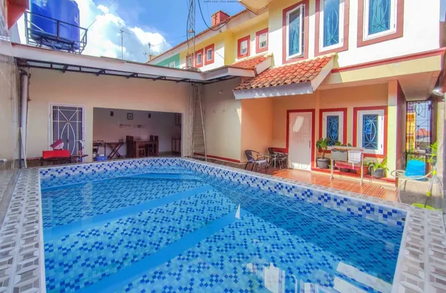 Villa bukit cipendawa (Villa Neaa)