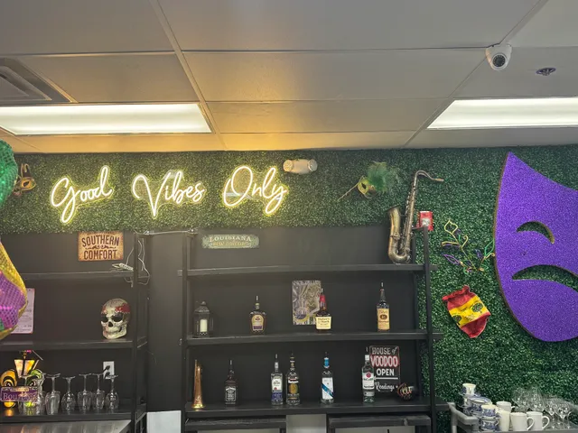 C’est Bon Kitchen & Libations