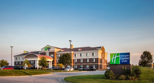 Holiday Inn Express & Suites Altoona-Des Moines by IHG