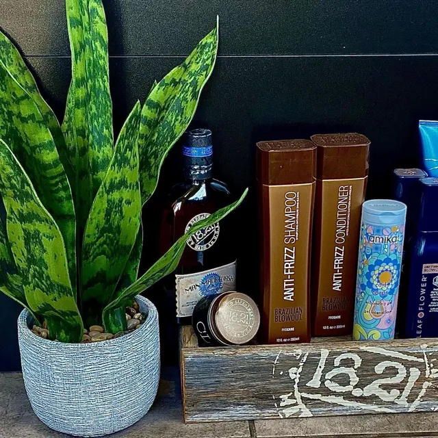 417 Hair and Nail Studio