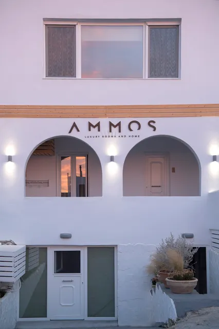Ammos Luxury Rooms & Home