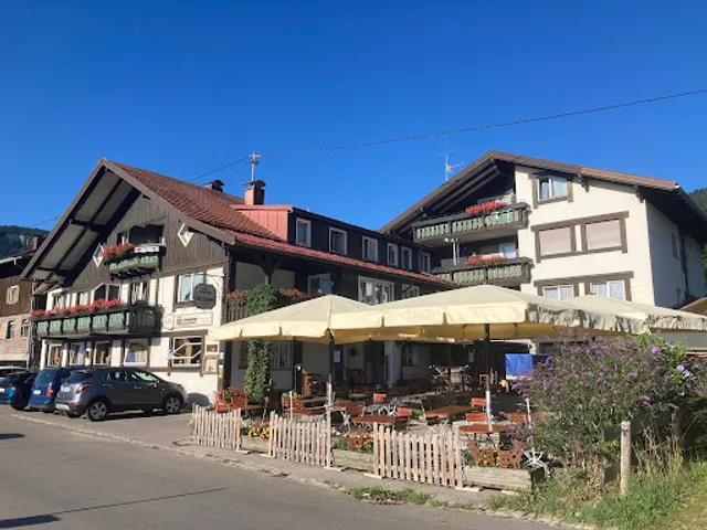 Der Bergbauernwirt, Sonderdorf