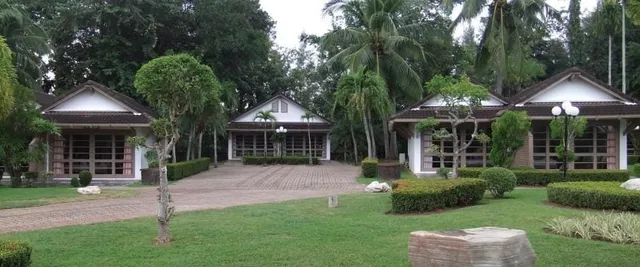 Rock Garden Beach Resort