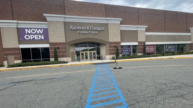 Raymour & Flanigan Furniture and Mattress Store