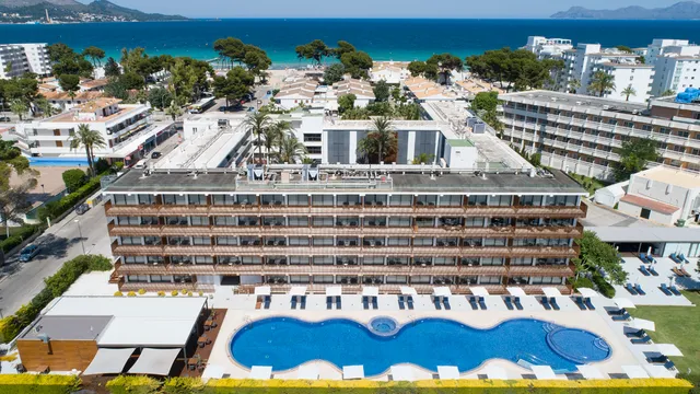 Las Gaviotas Suites Hotel