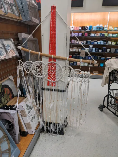 Spotswood Valley Square