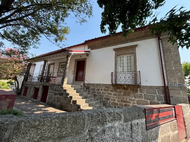 Gateway House Studios Apartment