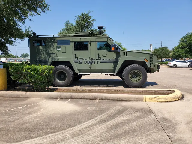 Plaza 359 At Pecan Grove