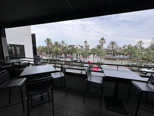 Coop 303 & Living Room Lounge