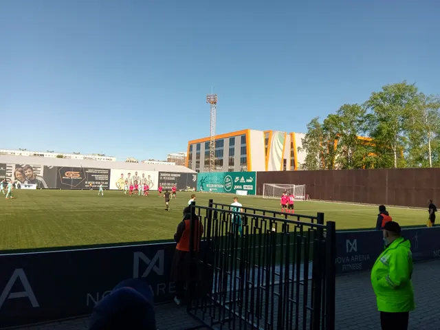 Стадион Nova Arena