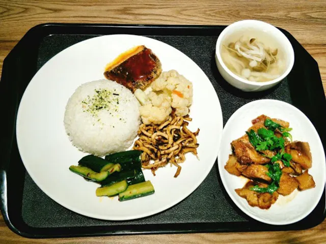 玉貴人蔬食(外送便當、商業便當、百元便當、團購便當）