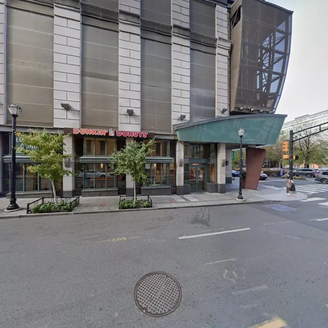 LAZ Parking - 105 Greene Garage