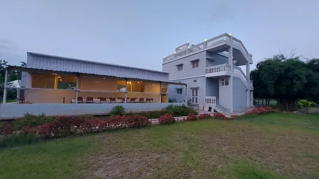 Rewa Hotels & Resorts