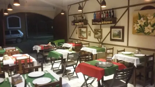 Francesca Cantina Italiana e Pizzaria