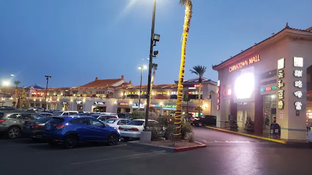Chinatown Plaza
