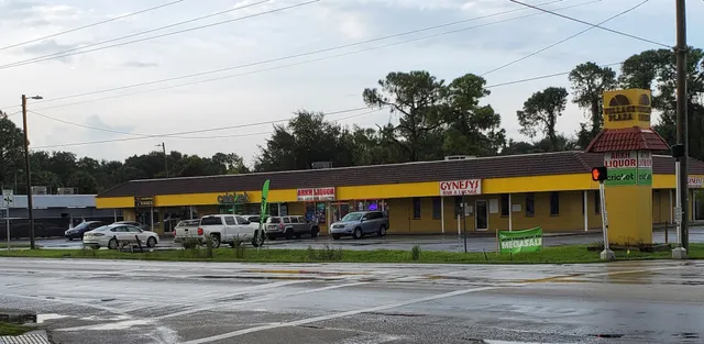 Village Square Shopping Center