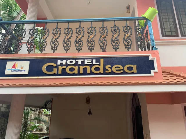 Hotel O Grand Sea