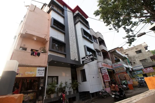 Flagship 43003 Hotel Sai Plaza