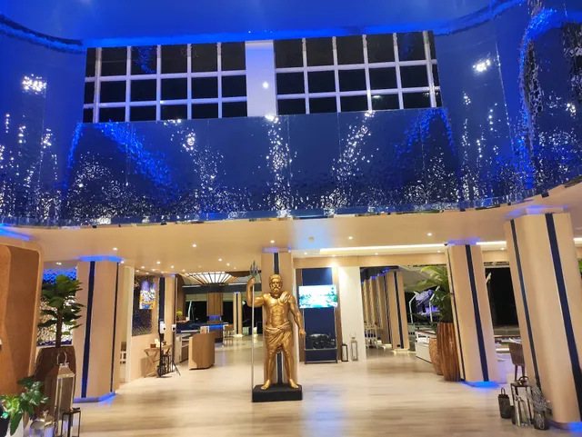 Villa Market Boat Lagoon Phuket