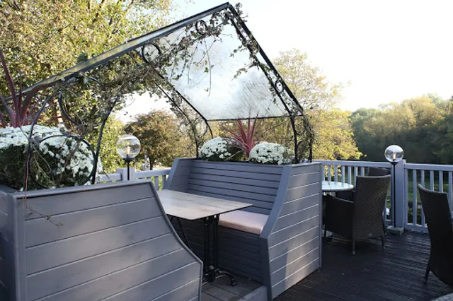 Black Horse Gt Linford