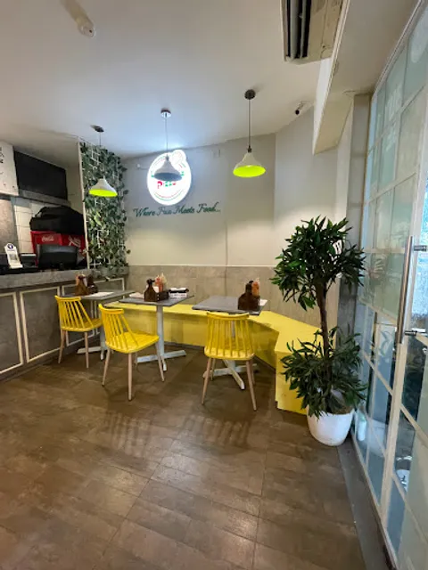 La Pino'z Pizza Goregaon East