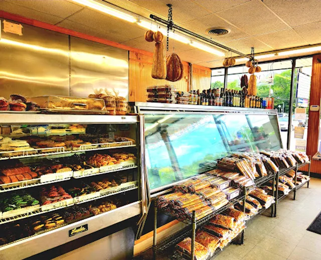 Chester Village Deli & Catering