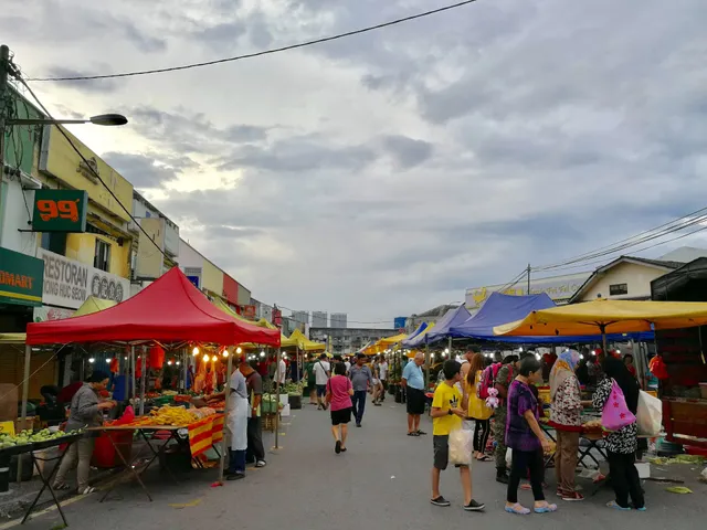 Pasar Malam Taman Yulek (Thursday)