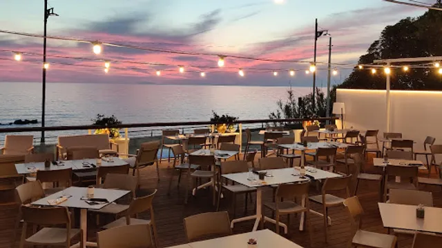 Mavi Pizza & Bistrot • Braceria e Cocktail a Castellabate