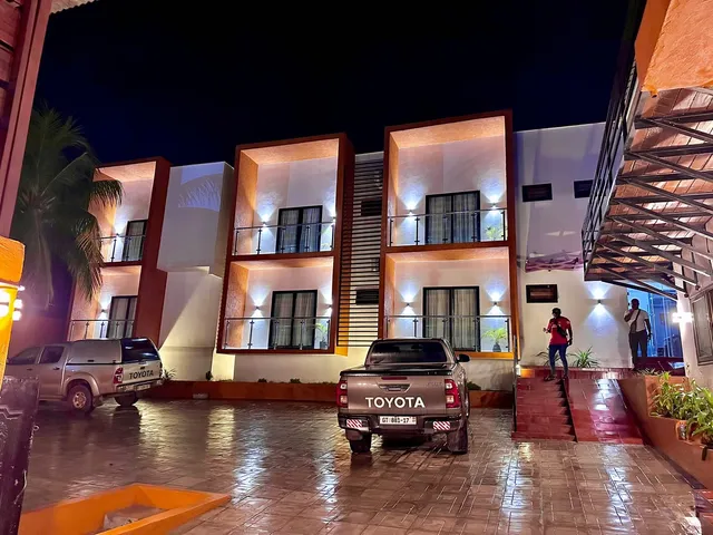 WAKANDA LOUNGE & LODGE