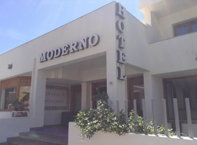 Hotel Moderno