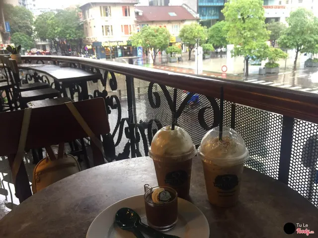 Phuc Long Coffee & Tea