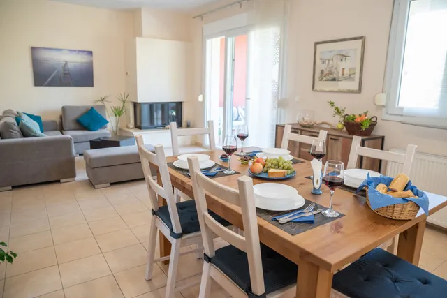 Solari Hill Maisonette