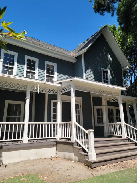 Warner Bros. Entertainment Inc.