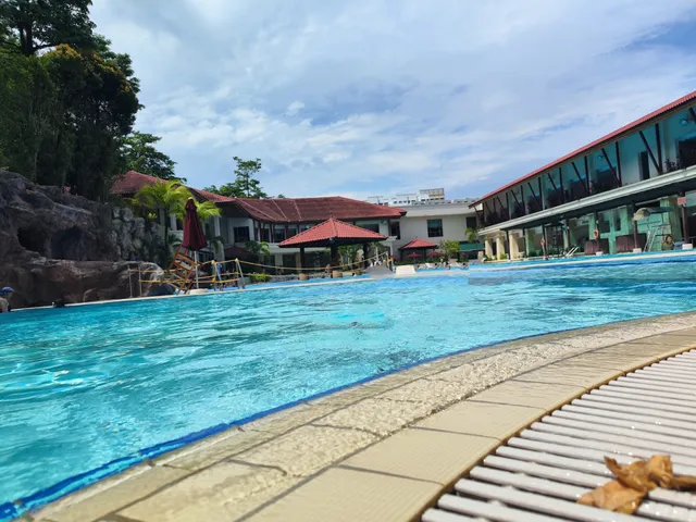 Swimming Pool (SAFRA Yishun)