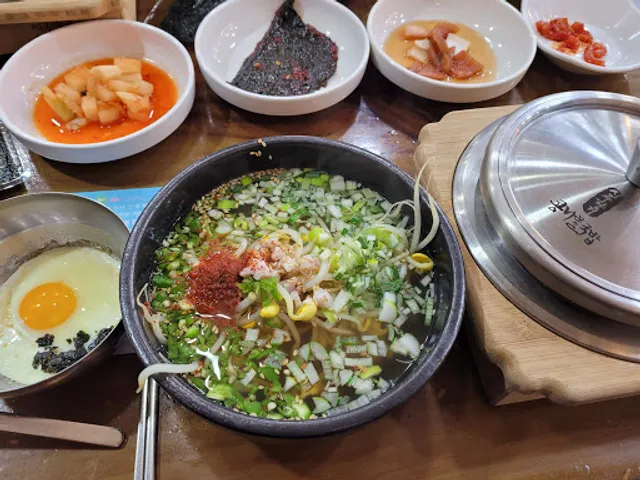 전주식 콩나물국밥 전문점 시루향기 안산중앙점