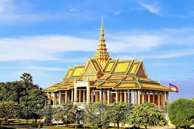 SKY HOTEL Central Phnom Penh