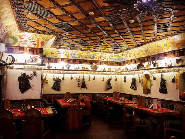 Hadjidraganov's Houses Restaurant