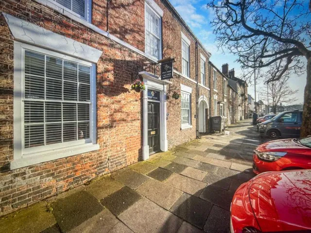 Ridley House Apartments