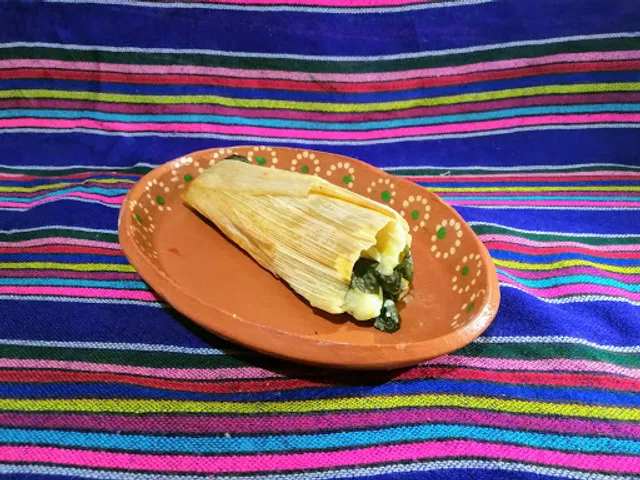 Tamales Doña Pina // Comida para llevar