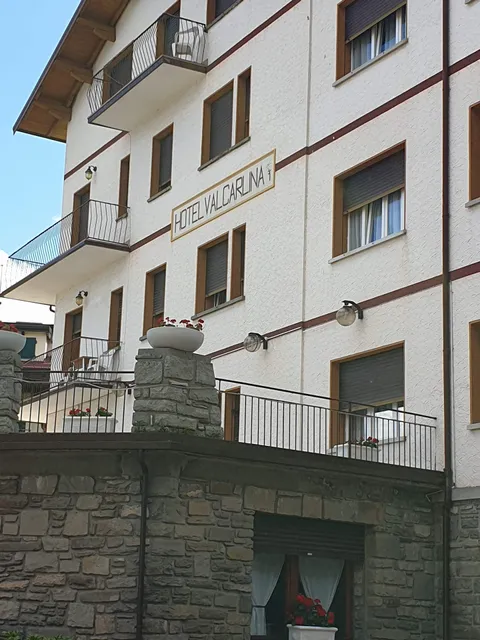Hotel Val Carlina